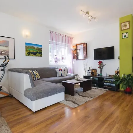 Bacinska Jezera With View Ix * Bacina